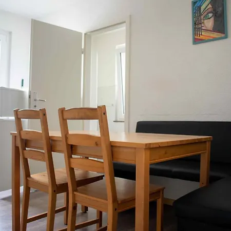 Apartment Gruppenhaus Bis 12 Personen