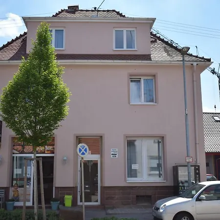 Apartment Gruppenhaus Bis 12 Personen